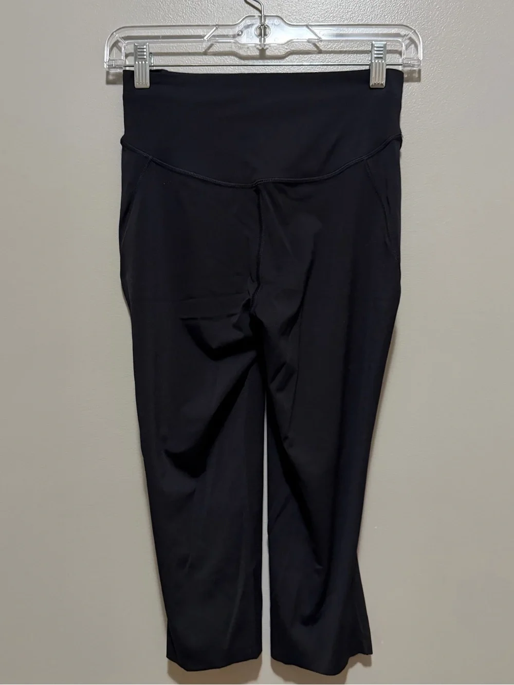 Lululemon base pace high rise crop (17") - Picture 4 of 4